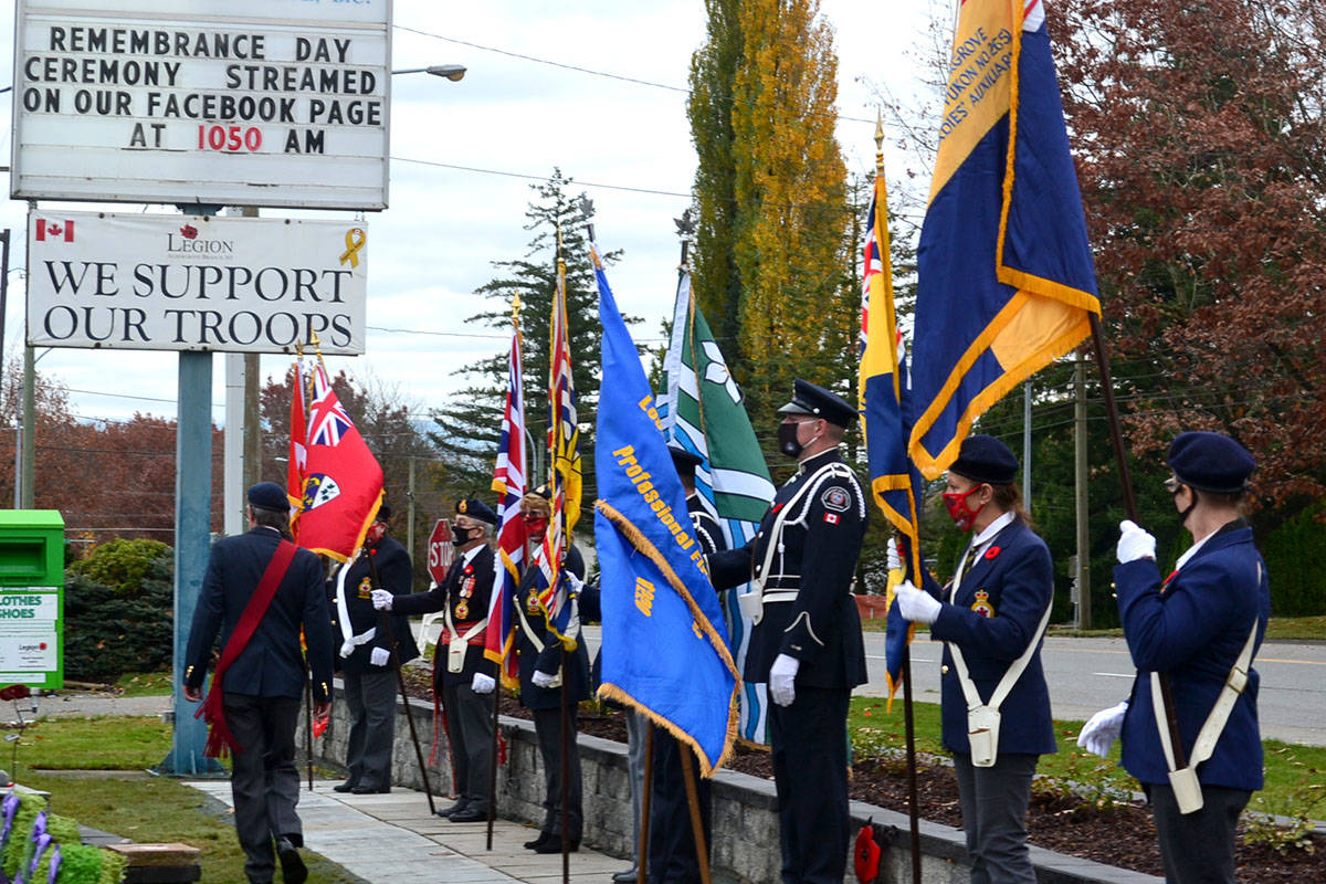 23256502_web1_201106-ALT-Aldergrove-Remembrance-Day-legion_17