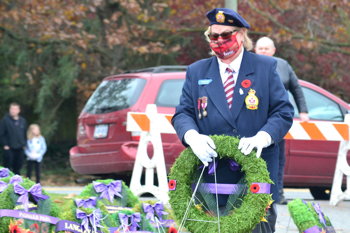 23256502_web1_201106-ALT-Aldergrove-Remembrance-Day-legion_2