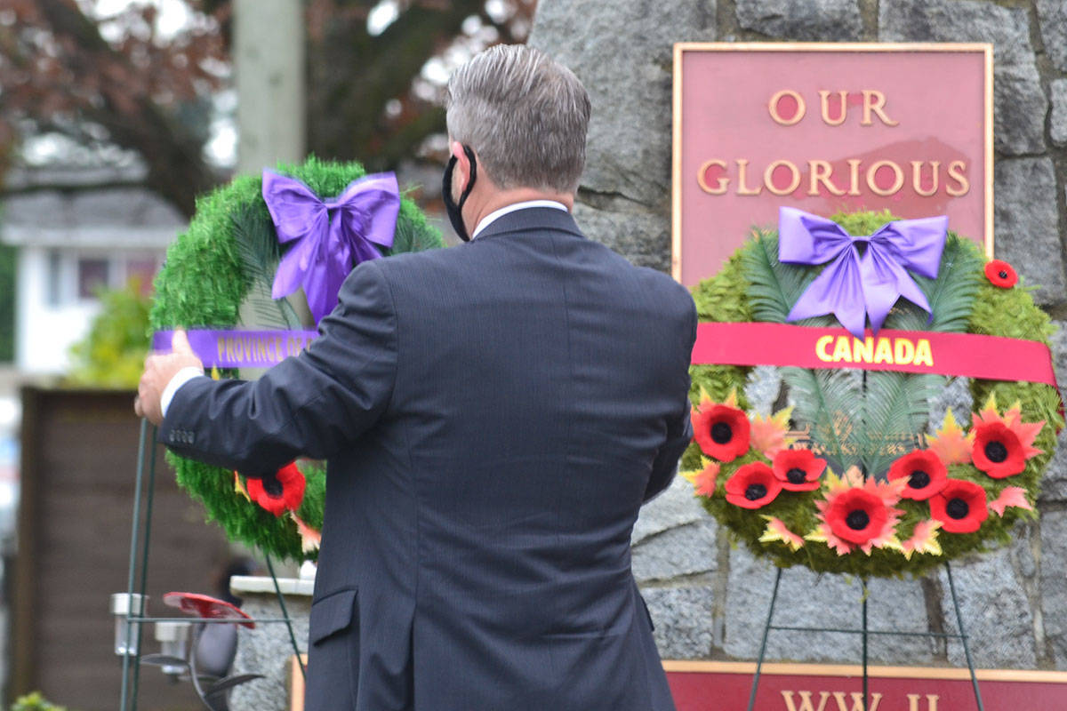 23256502_web1_201106-ALT-Aldergrove-Remembrance-Day-legion_4