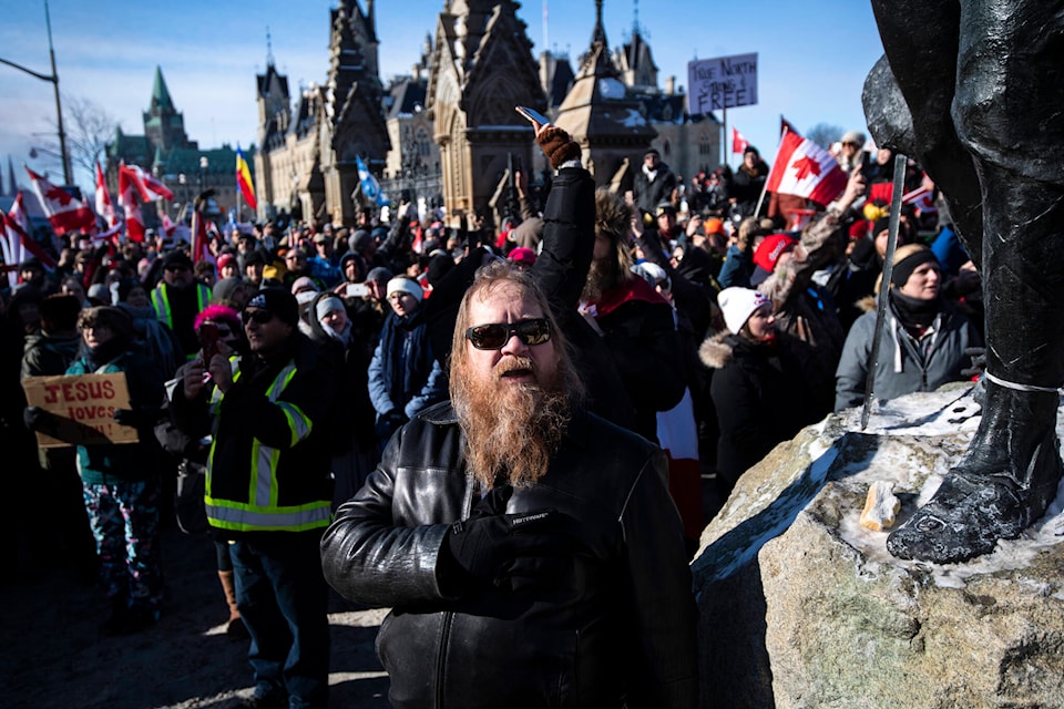 27999869_web1_220131-CPW-Ottawa-wants-city-back-Protest_1