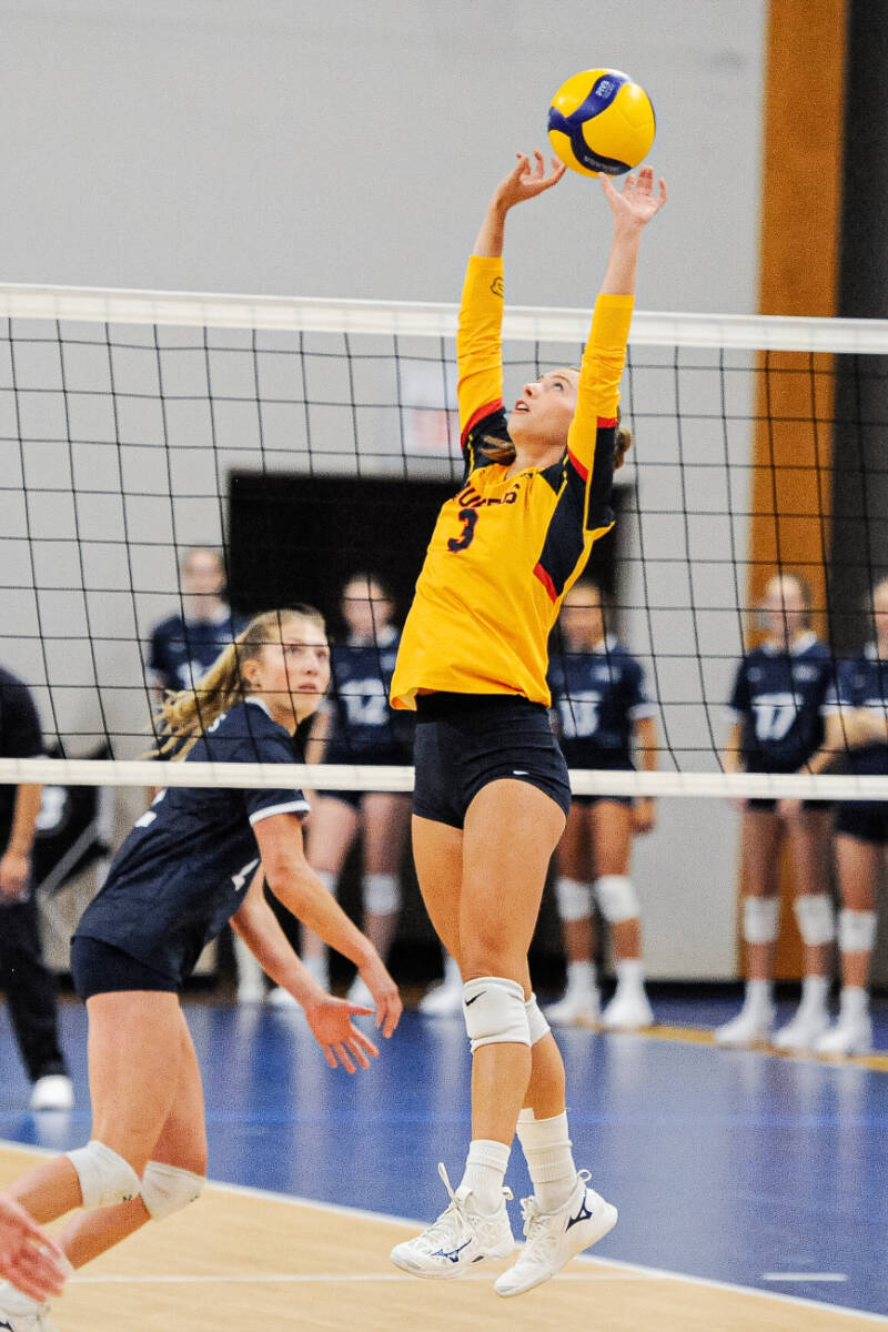 B.C.s Shea Baker played for Queens womens team at the Volleyball Showcase that drew top teams to the Langley Events Centre October 14 to 16 (Langley Events Centre)