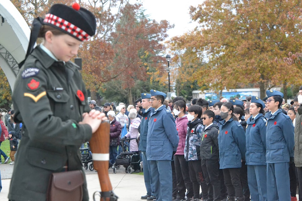Veterans, scouts, RCMP, military personnel, and hundreds honoured war dead and Canada’s veterans at an in-person ceremony at Langley City’s Douglas Park. (Tanmay Ahluwalia/Langley Advance Times)