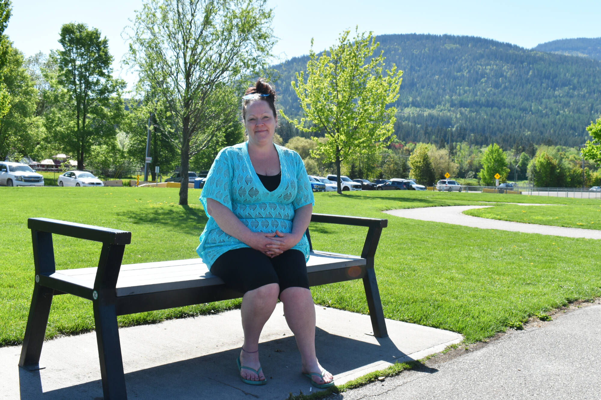‘Falling through the cracks’: Mental health support gap leaves B.C. care aid struggling