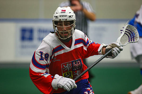 18653630_web1_190924-LAD-world-indoor-lacrosse-day-5_13