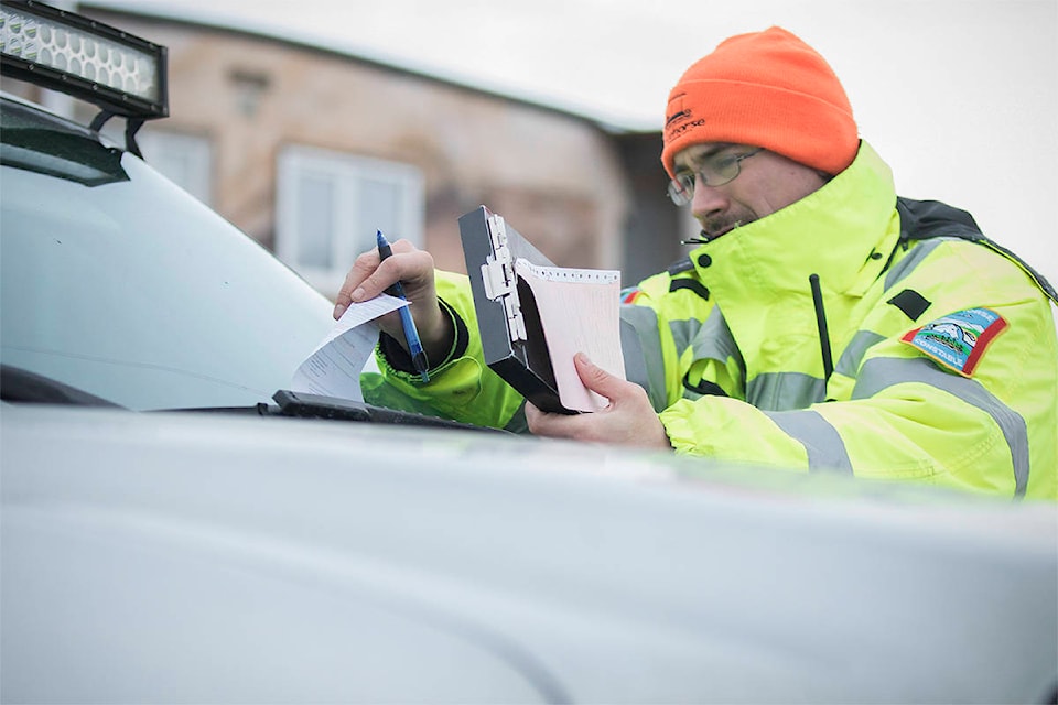 20237486_web1_071218_parking-ticket_032wb