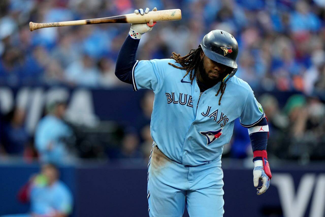 MLB on X: The @BlueJays complete the sweep thanks to a 4-for-5, 4