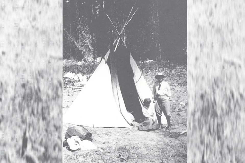 Sir Arthur Conan Doyle and his wife Jean in Jasper Park in June 1914.