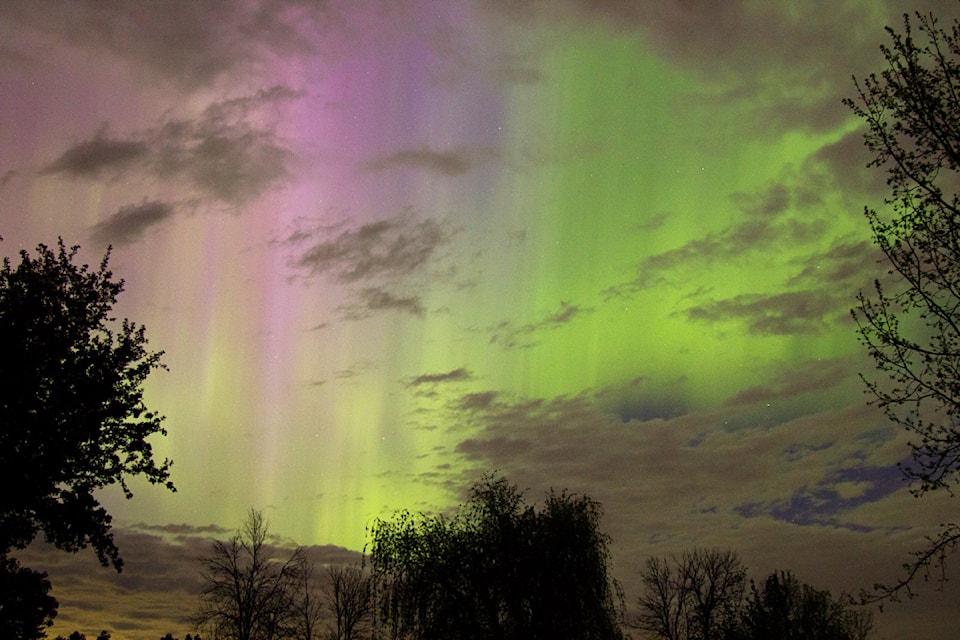 An aurora in May 2024. (Joe Bonner/The Backyard Astronomer)