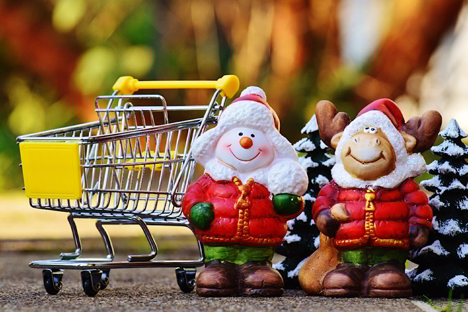 christmas-shopping-large