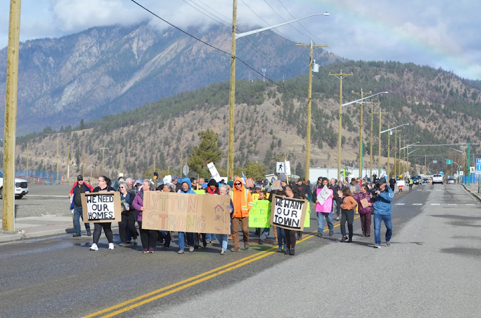 lytton-residents