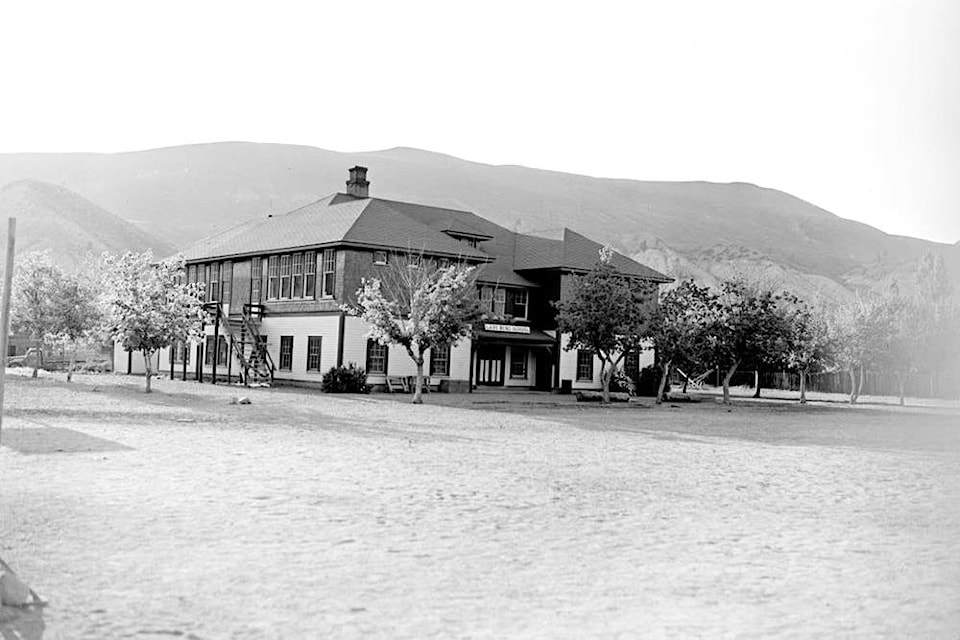 lady-byng-school