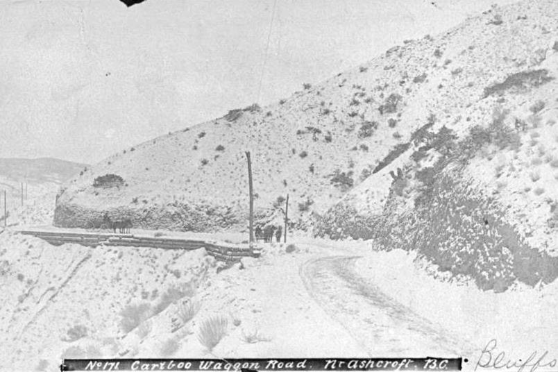 The bluffs on the Cariboo Waggon Road near Ashcroft, pictured here in the 1890s, were the scene of a car accident in 1925 that injured several people.