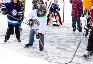 Hockeyville pond hockey Shannon Lake