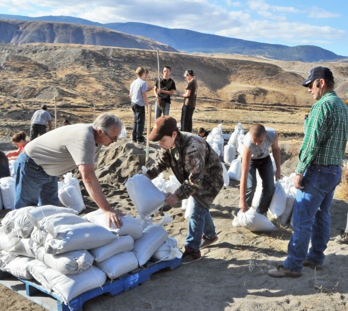 49909ashcroftCOMMsandbags