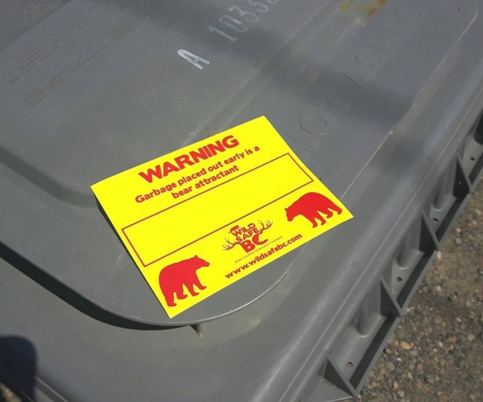 web1_170530-ACC-M-Bear-proof-can-WildSafe-BC