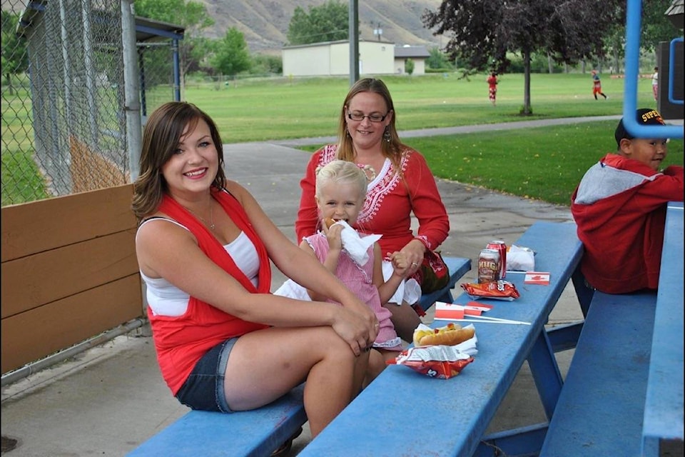 web1_copy_170627-ACC-M-Family-at-Canada-Day-2016-CC