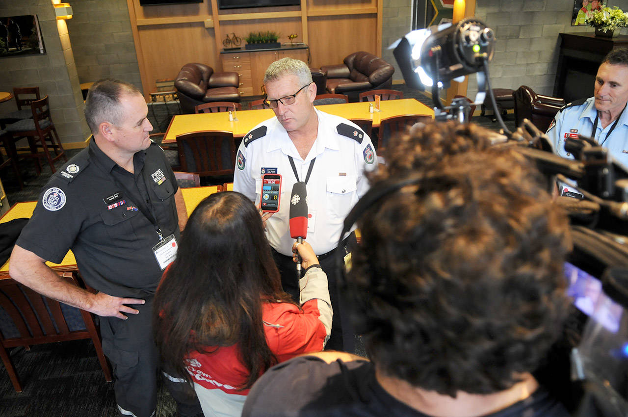 7789333_web1_AustralianFireCrews4.0720