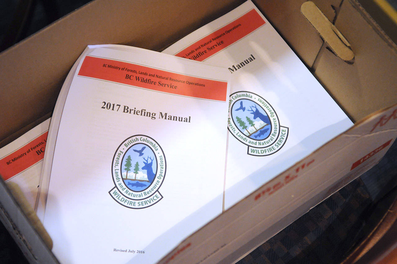 7789333_web1_AustralianFireCrewsBriefingManual.0720