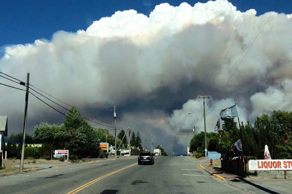 7910462_web1_170730-BPD-M-Clinton-wildfire-tammy-fisher