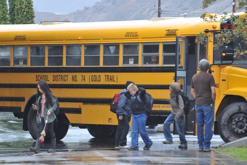 8369530_web1_170904-ACC-M-School-bus