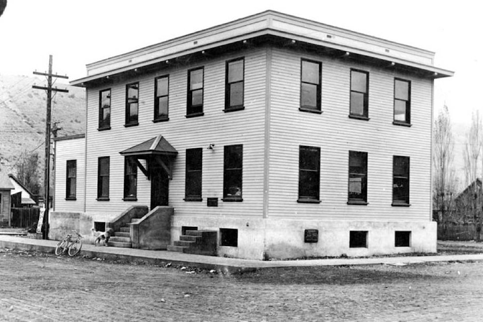 8546322_web1_170919-ACC-M-Ashcroft-Museum-c-1930
