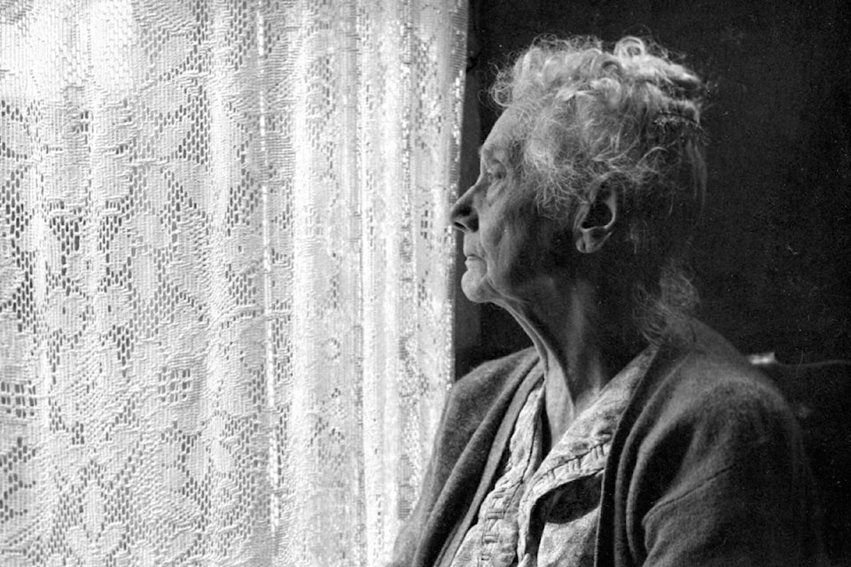 10275957_web1_180123-ACC-M-Elderly_Woman__BW_image_by_Chalmers_Butterfield-2