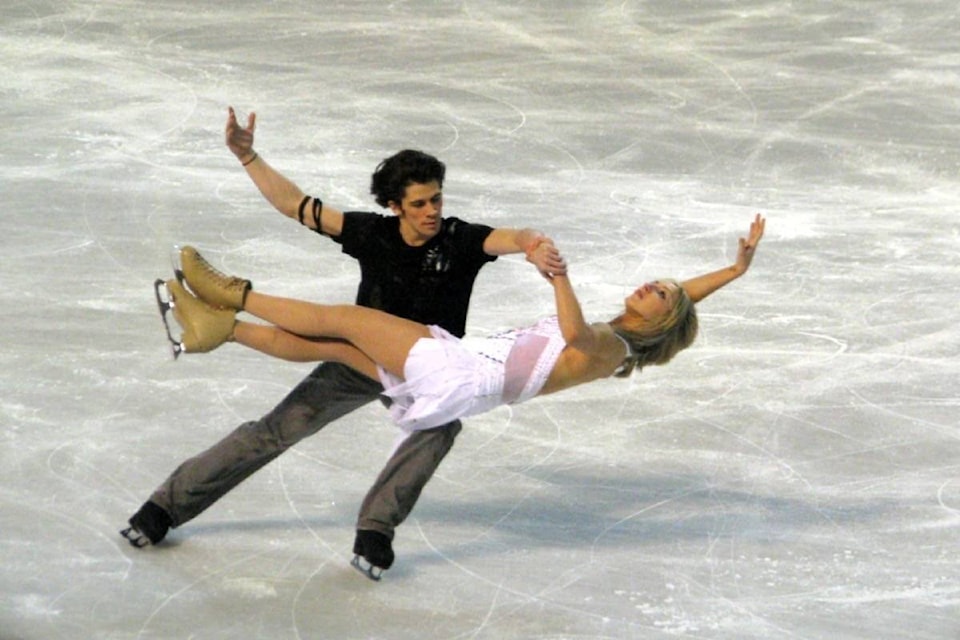 10578871_web1_180213-ACC-M-Ice-dancing