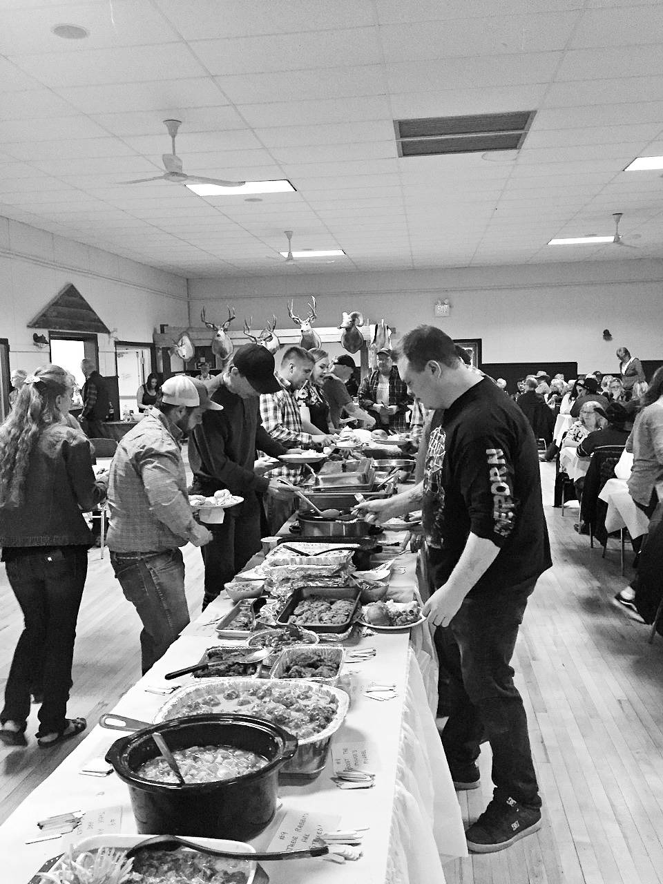 16599822_web1_GameDinner5
