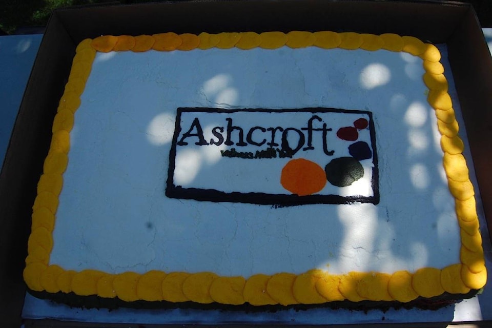 17598689_web1_190709-ACC-M-Ashcroft-cake