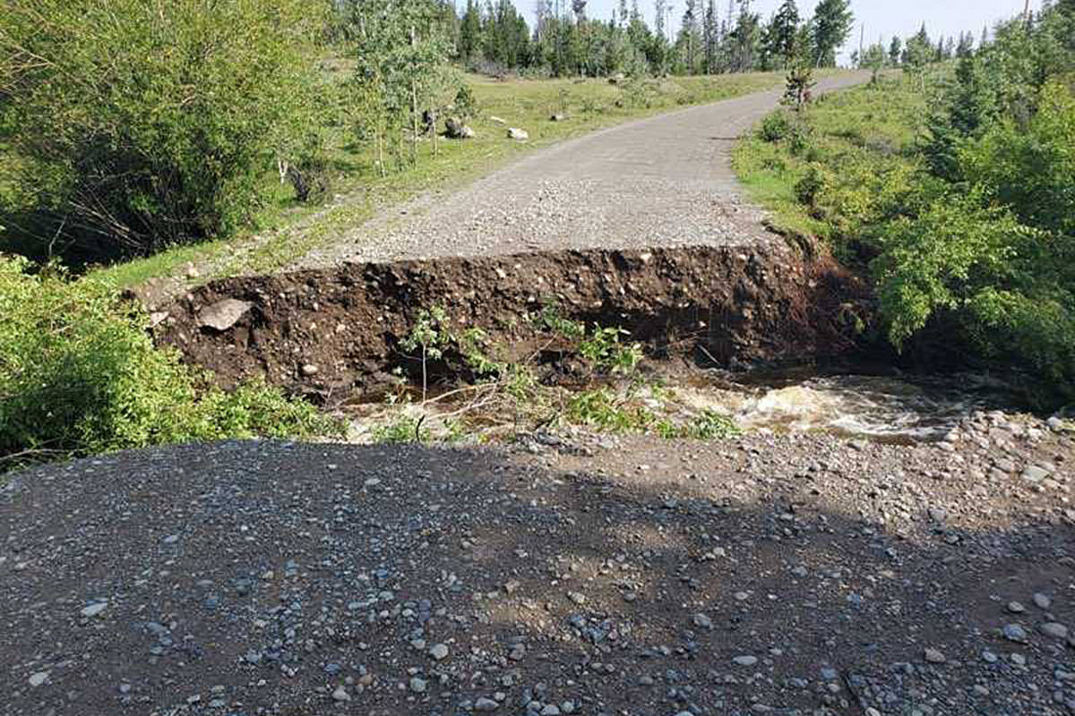 17656887_web1_190712-WLT-BigCreekRoadWashout