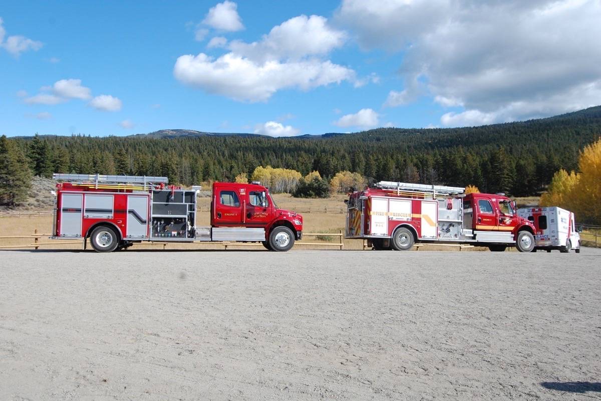 18861107_web1_191008-ACC-M-Honour-Ranch-fire-engines