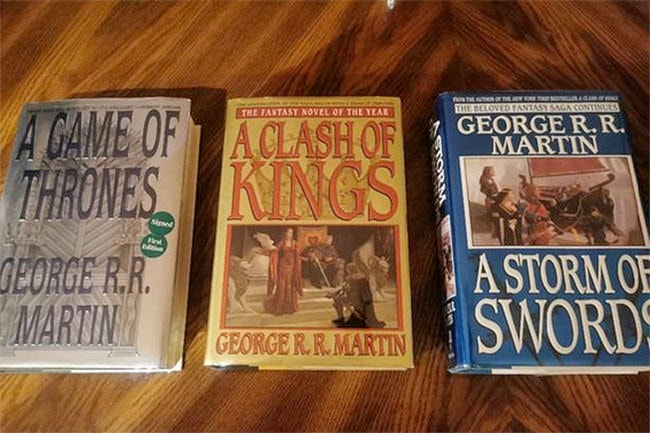 A Clash of Kings SIGNED by GEORGE R. R. MARTIN First 