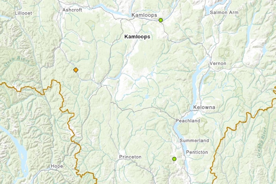 24530522_web1_210315-KCN-wildfire-merritt_1