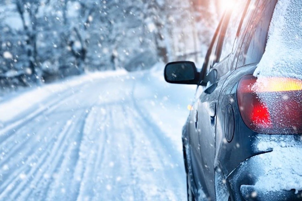 24805877_web1_201224-ACC-Christmas-holiday-driving-WinterDriving_2