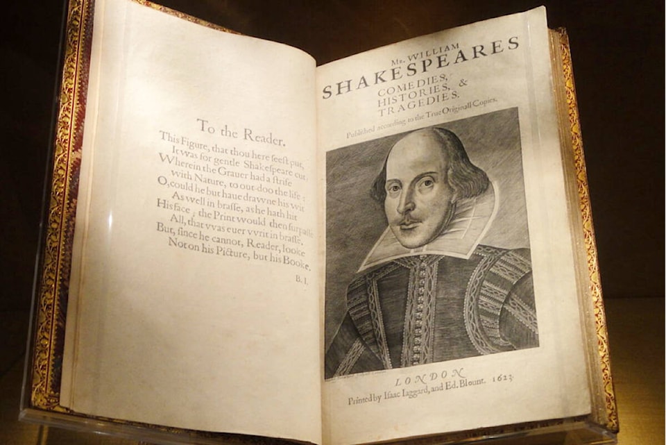 27828228_web1_220120-ACC-Editors-desk-Shakespeare_1