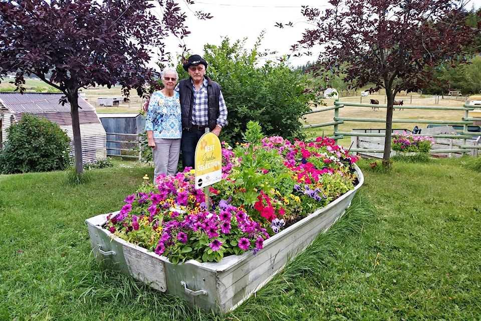 Best Garden nominees Emily and Al Harvey. (Photo credit: Clinton CiB Beautification Society)
