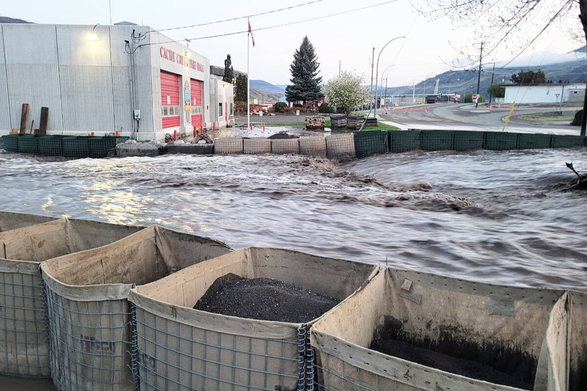 32607137_web1_230504-ACC-Cache-Creek-flooding-CacheCreek_5