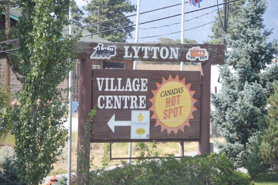 33118548_web1_230629-ACC-Editors-desk-Lytton_1