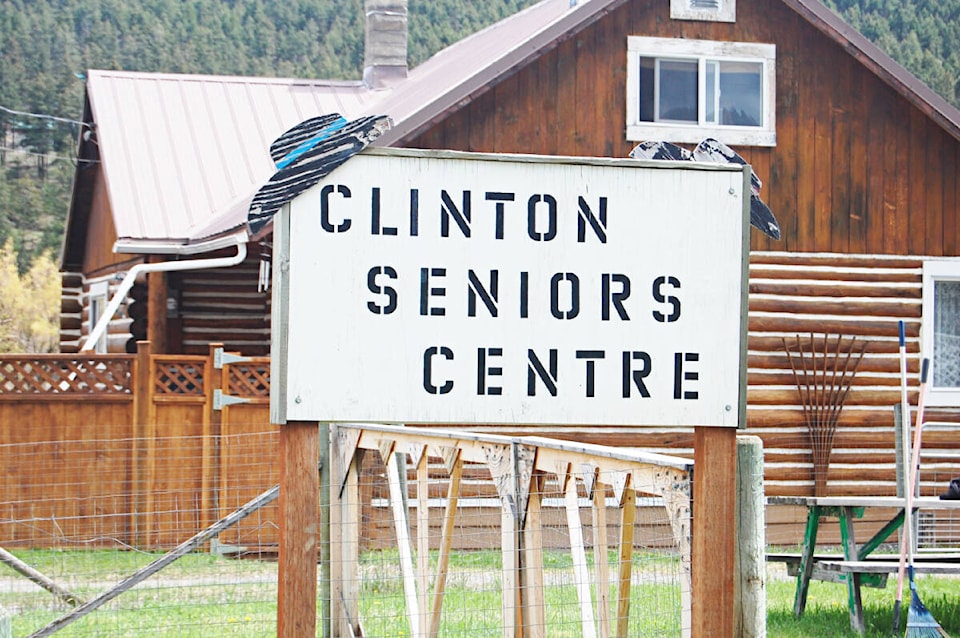 34056397_web1_230803-ACC-Clinton-seniors-Clinton_1