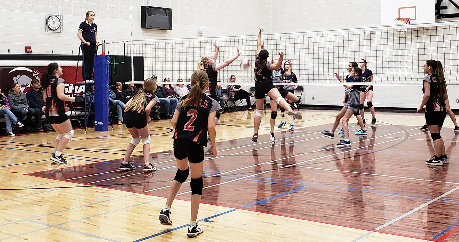 14066417_web1_181024-BAS-jr-volleyball_1