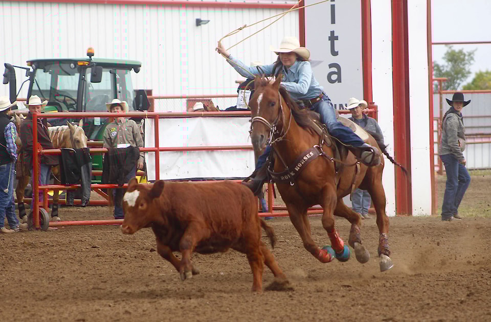 22705061_web1_200916-PON-HSRodeo_5
