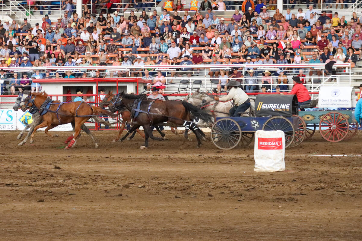 33187529_web1_23070-PON-Stampede-Day-5-Chuckwagons-KE_12