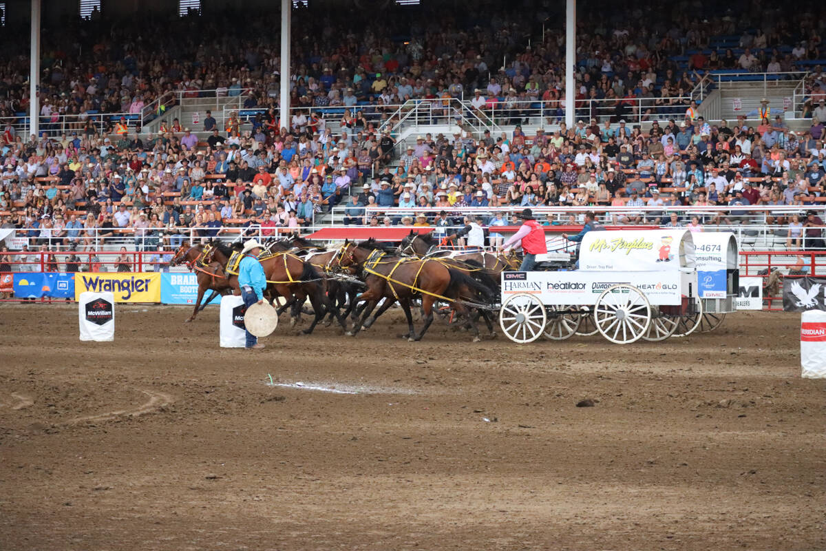 33187529_web1_23070-PON-Stampede-Day-5-Chuckwagons-KE_3