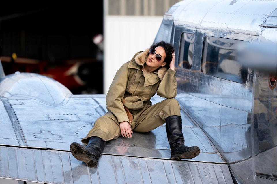 230322_liacrowe_aviationfashion_101