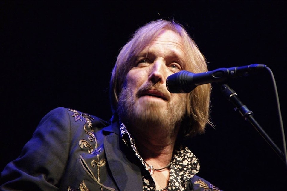 8754154_web1_171002-BPD-M-Tom-Petty