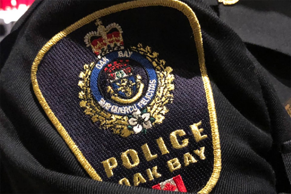 20275487_web1_OBN-oak-bay-police-badge_1