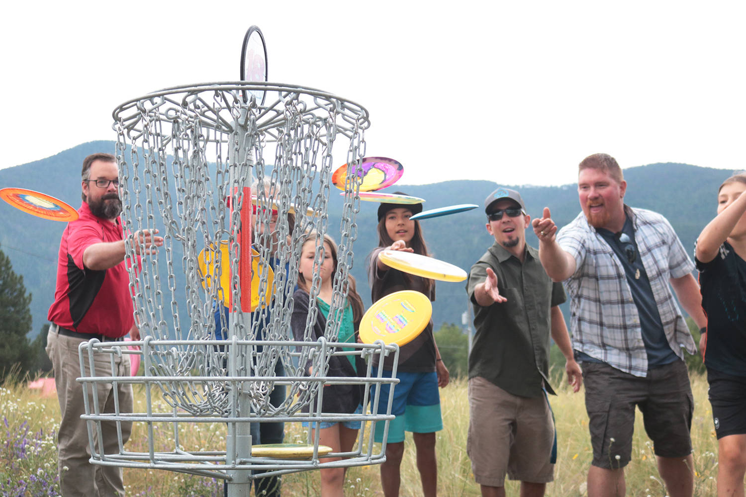 22103570_web1_200715-GFG-disc-golf-July15_5