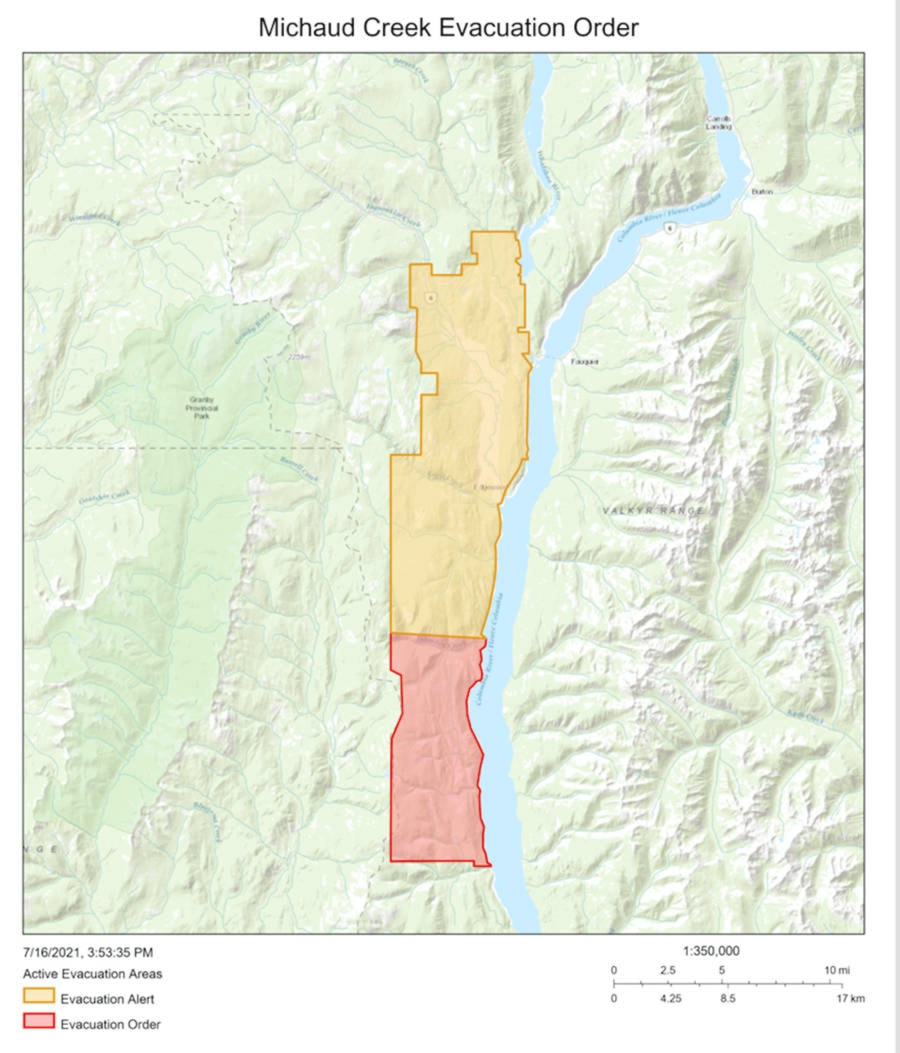 25858140_web1_210722-CAN-michaud-evacuations-map_1