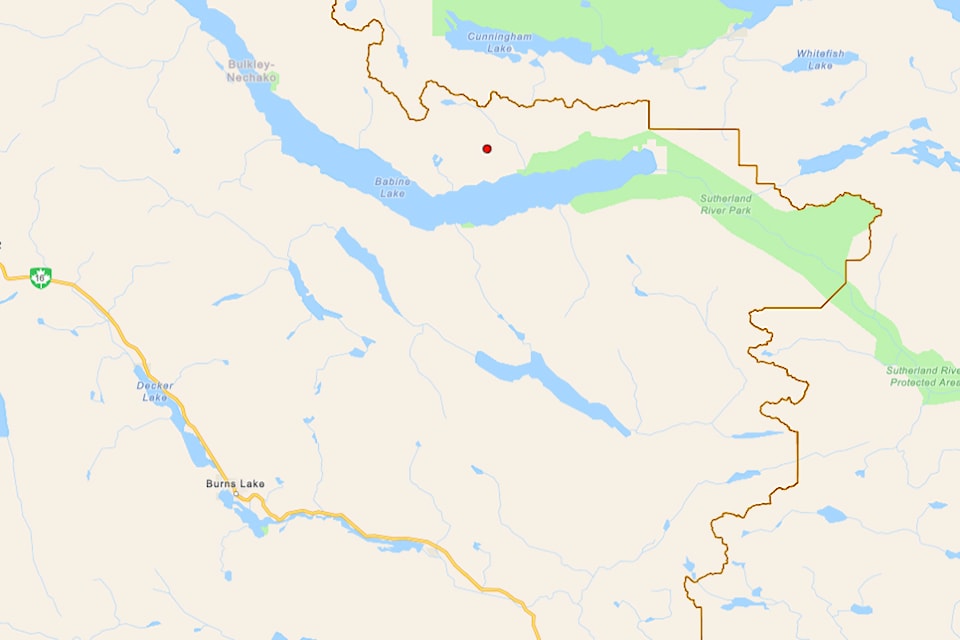 250806-ldn-babine-lake-wildfire