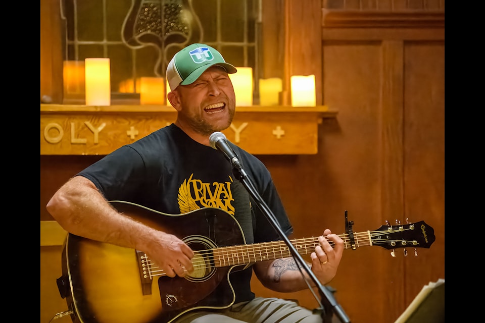 The U14 volleyball team presented an acoustic night at St. John’s Heritage Church on Friday, March 7. The benefit concert featured Steve Wilejto and Courtney Wainwright. It was a full house and a bake sale and refreshments were sold by donation.